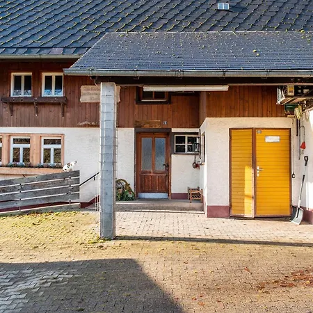 Zuckerbauernhof Mit Hund Κατάλυμα σε φάρμα Sankt Georgen im Schwarzwald