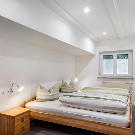 Zuckerbauernhof Mit Hund *