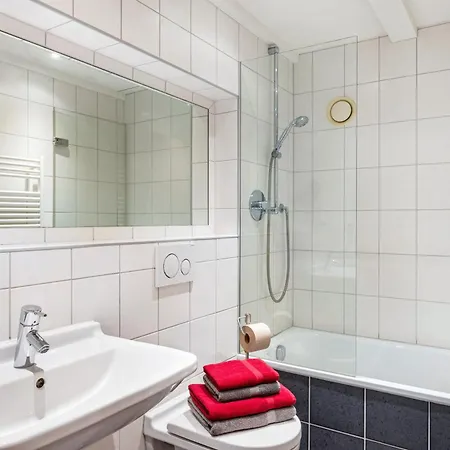 Zuckerbauernhof Mit Hund Κατάλυμα σε φάρμα Sankt Georgen im Schwarzwald