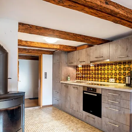 Zuckerbauernhof Mit Hund Sankt Georgen im Schwarzwald